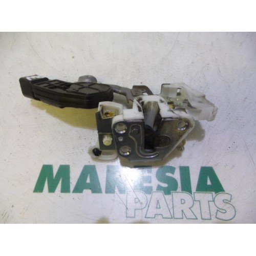 Peugeot - 107 - Front door lock mechanism 4-door, right