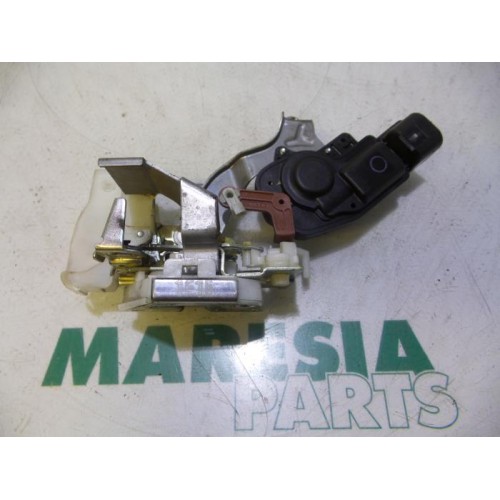 Peugeot - 107 - Rear door mechanism 4-door, right