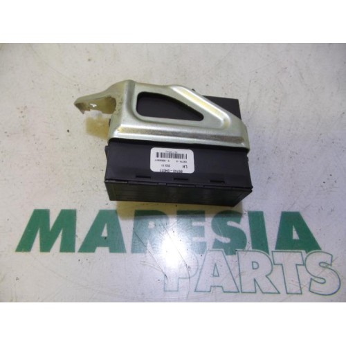 Peugeot - 107 - Central door locking module
