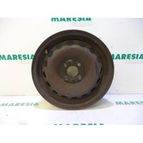 Fiat - Punto - Wheel
