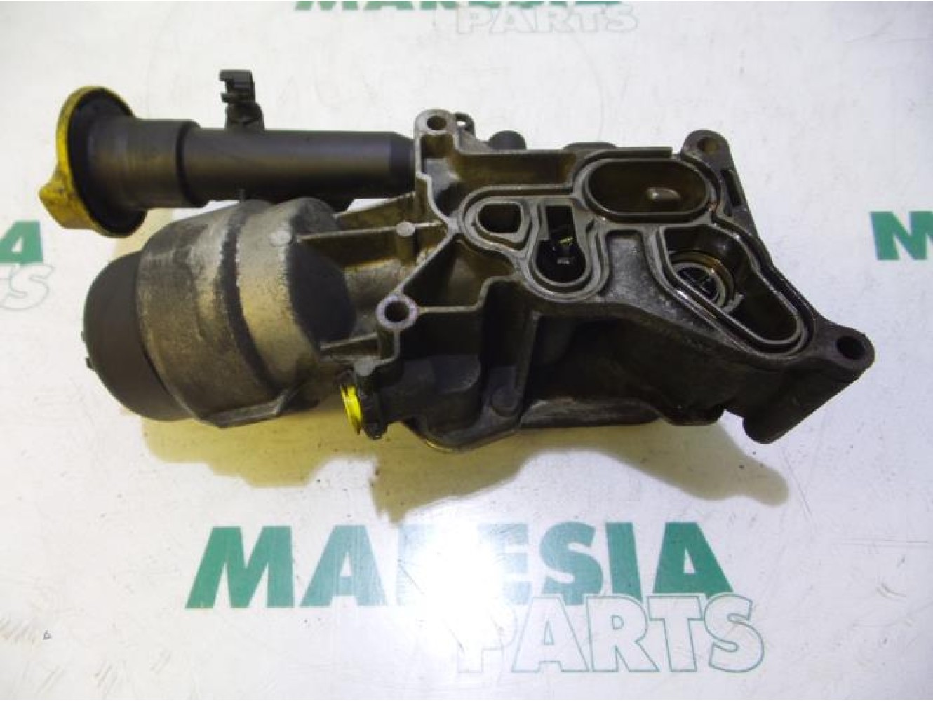 Fiat - Punto - Oil filter holder