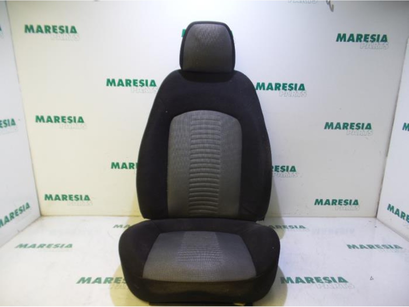 Fiat - Punto - Sitz Verkleidung links