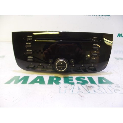 Fiat - Punto - Radio CD player