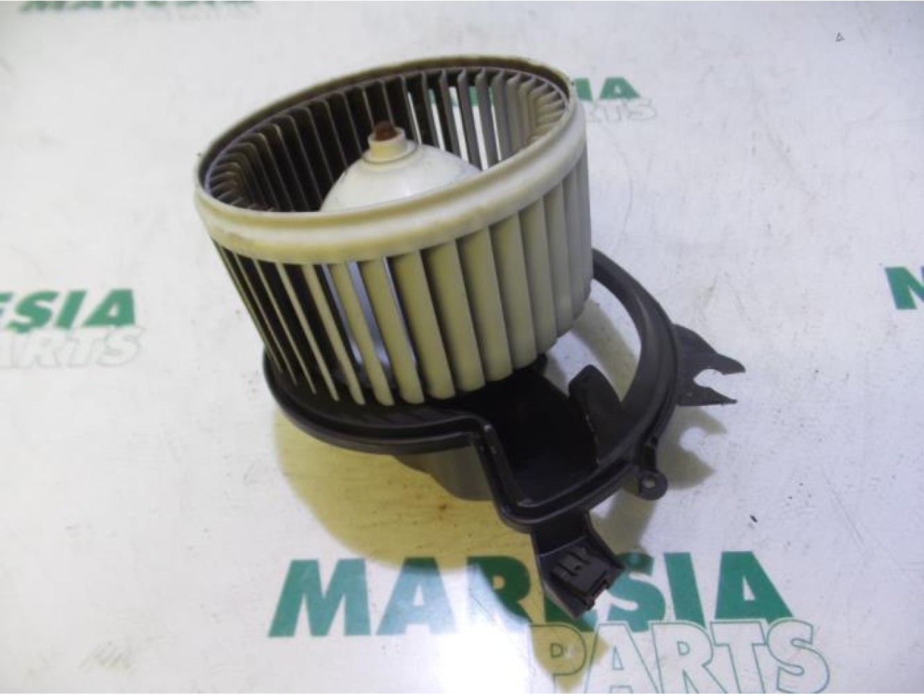 Fiat - Punto - Heating and ventilation fan motor