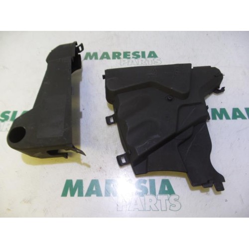 Renault - Megane Scenic - Timing cover