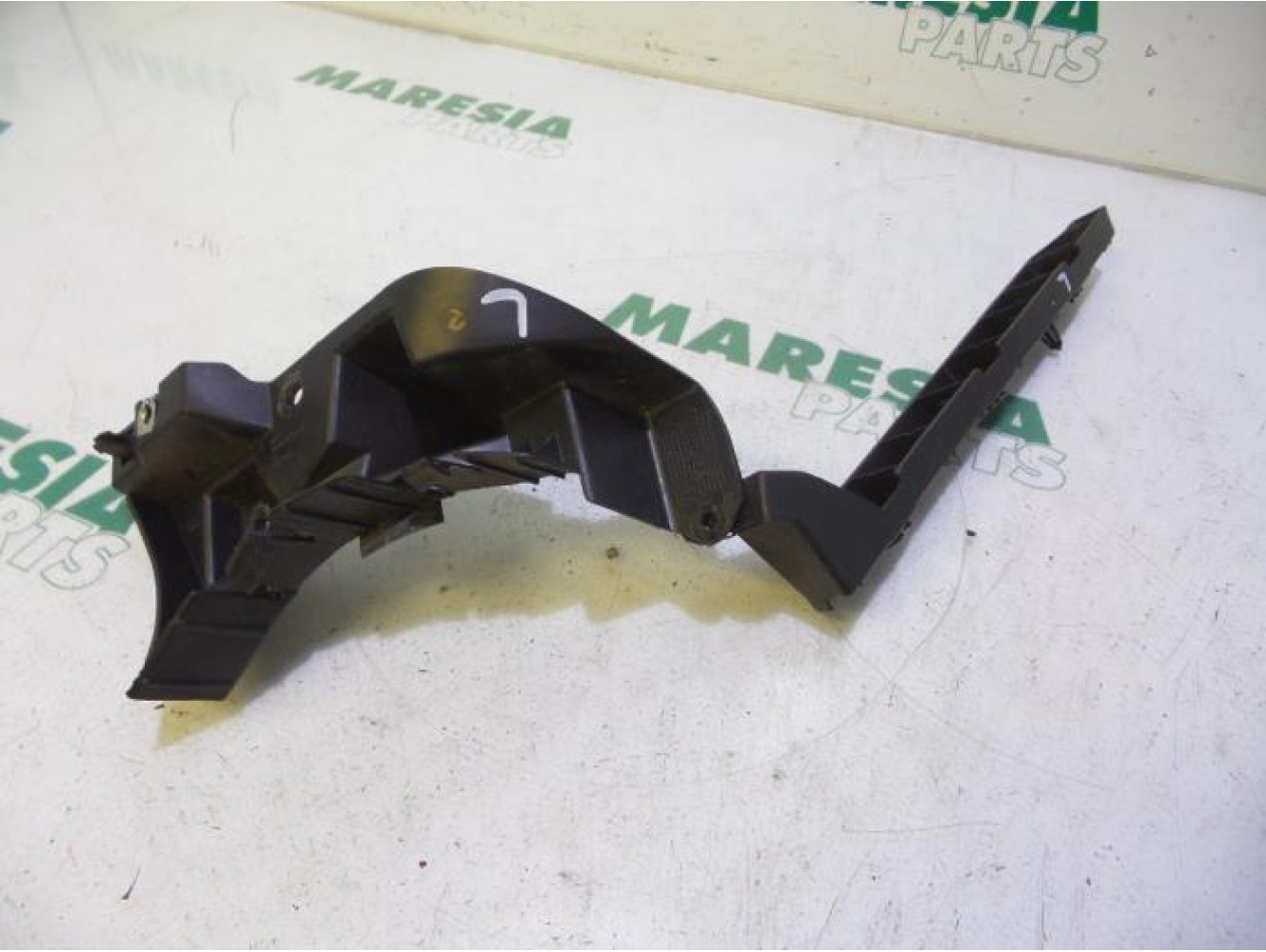 Alfa Romeo - Giulietta - Rear bumper frame