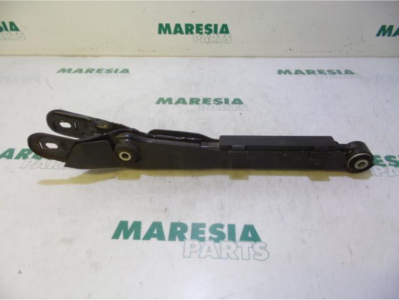 Alfa Romeo - Giulietta - Querlenker unten links hinten