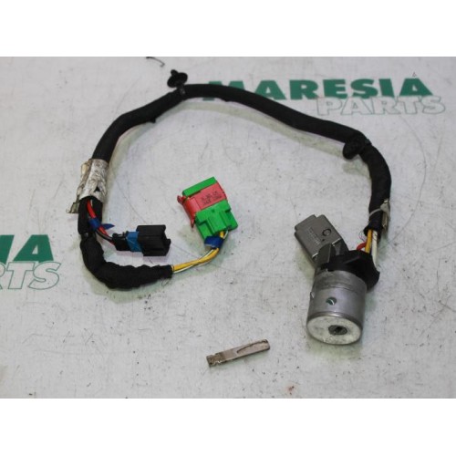Citroen - C8 - Ignition lock + key