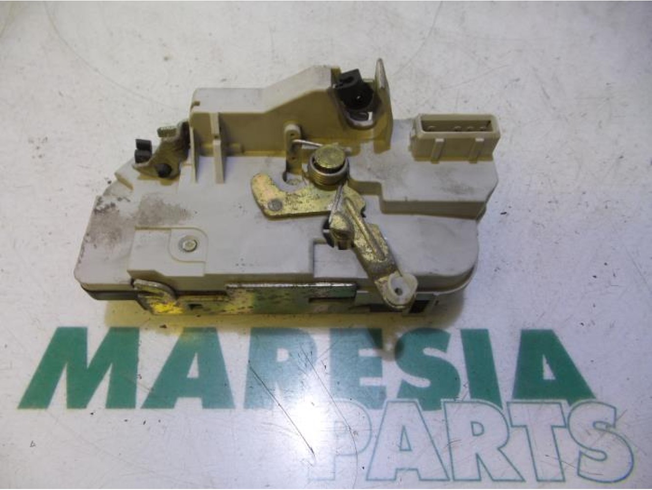 Peugeot - 206 - Deurslot Mechaniek 4Deurs links-achter