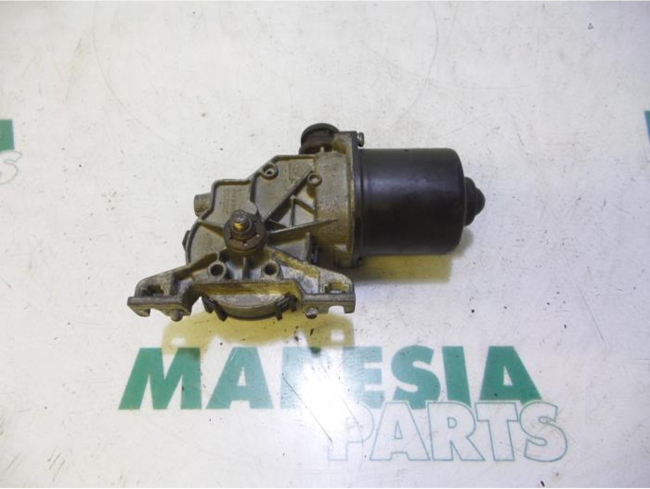 Fiat - Panda - Front wiper motor