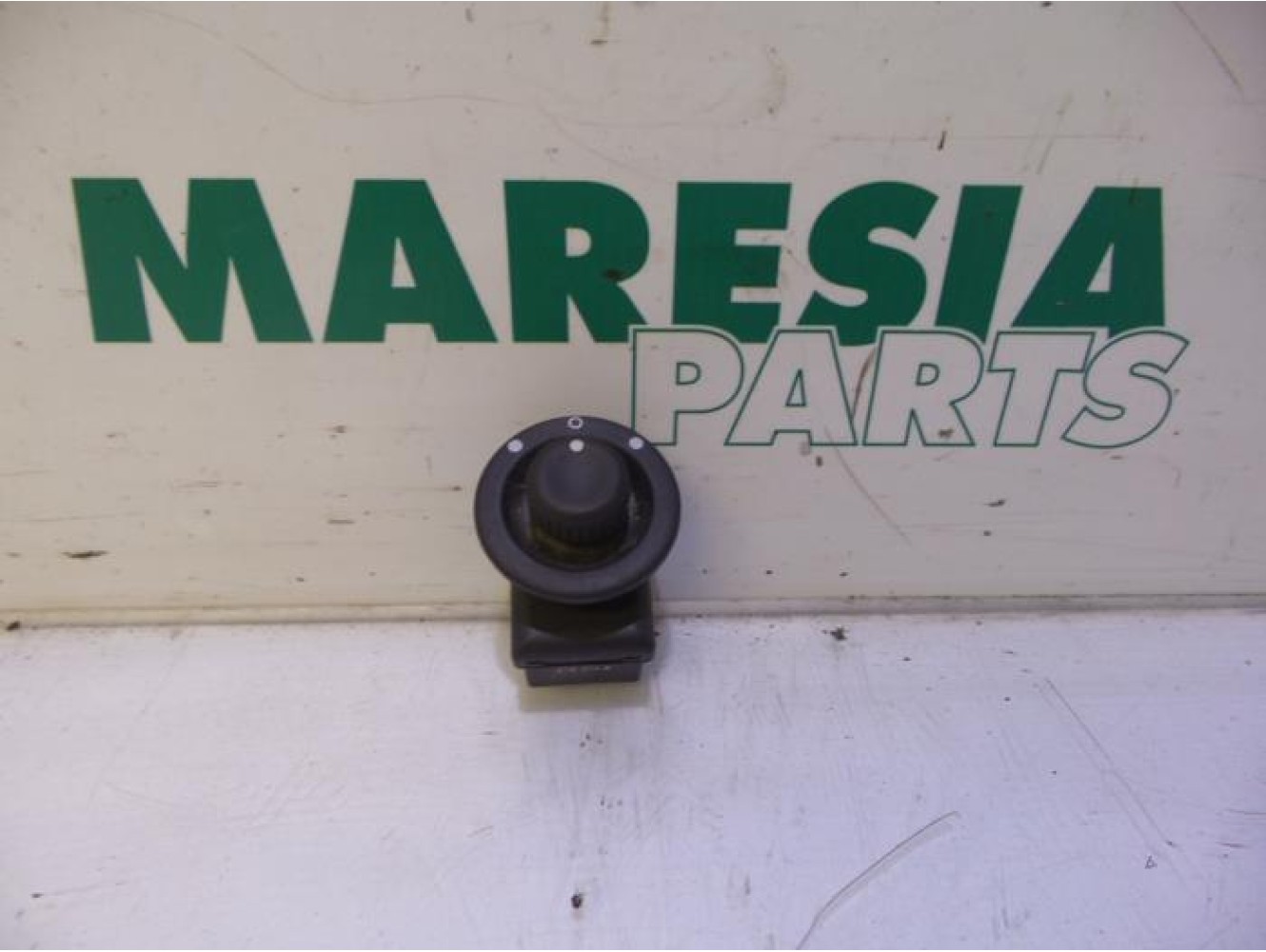 Renault - Modus - Mirror switch