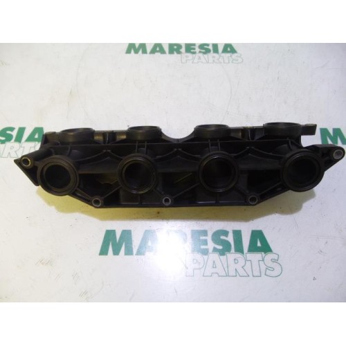 Renault - Master - Intake manifold