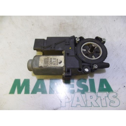 Renault - Laguna - Window mechanism 4-door, front right