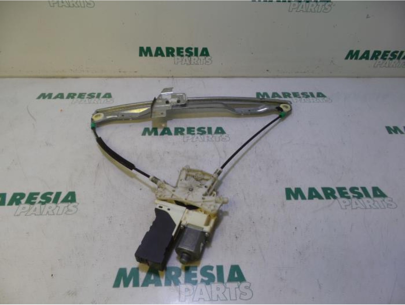 Peugeot - 407 - Window mechanism 4-door, front right