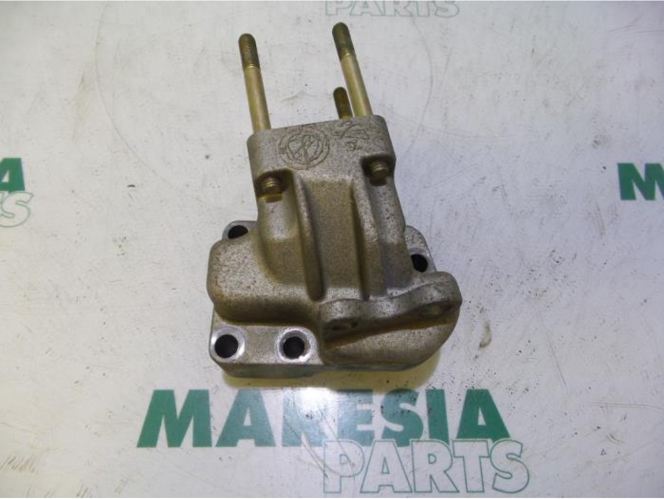 Fiat - Punto - Engine mount