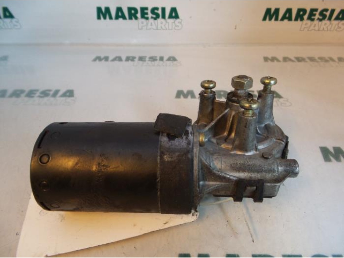 Peugeot - 206 - Front wiper motor