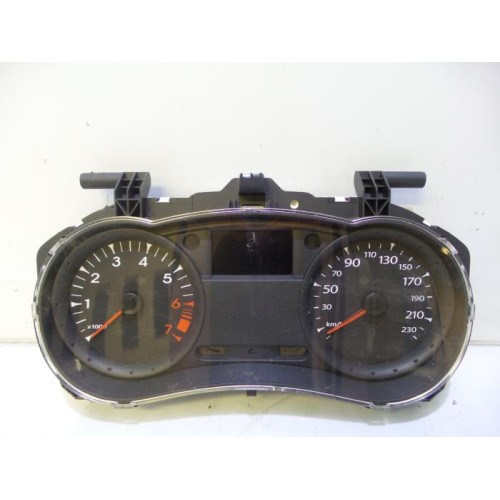 Renault - Clio - Instrument panel