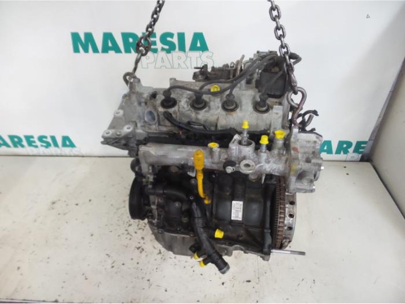 Renault - Clio - Engine