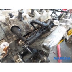 Renault - Clio - Engine