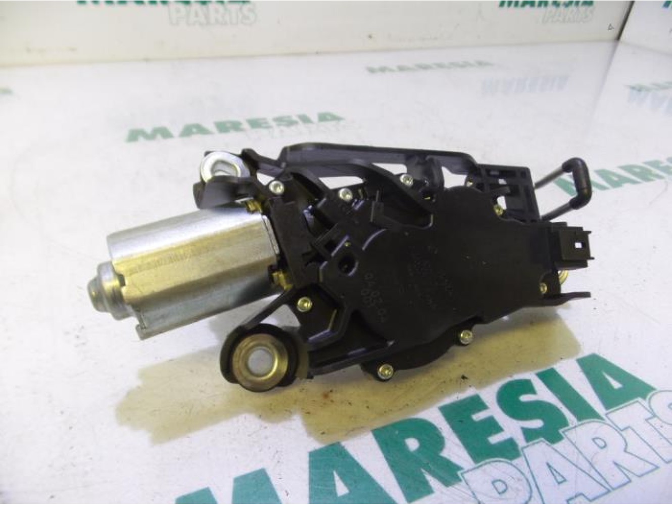 Peugeot - 206 - Rear wiper motor