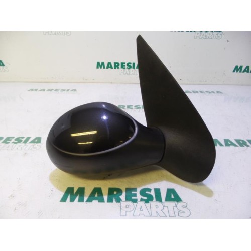 Peugeot - 206 - Wing mirror, right