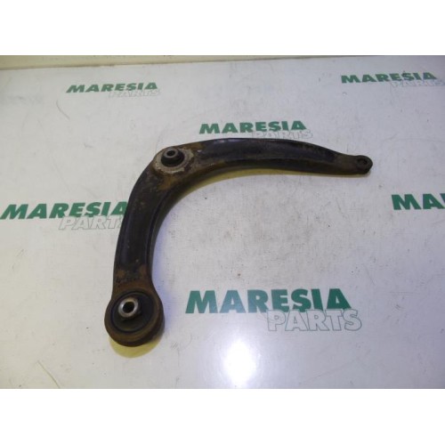 Citroen - C4 Picasso - Front lower wishbone, right