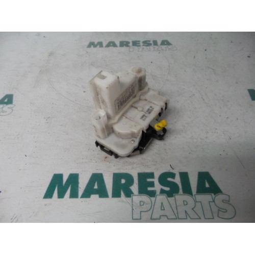 Fiat - Panda - Rear door mechanism 4-door, right