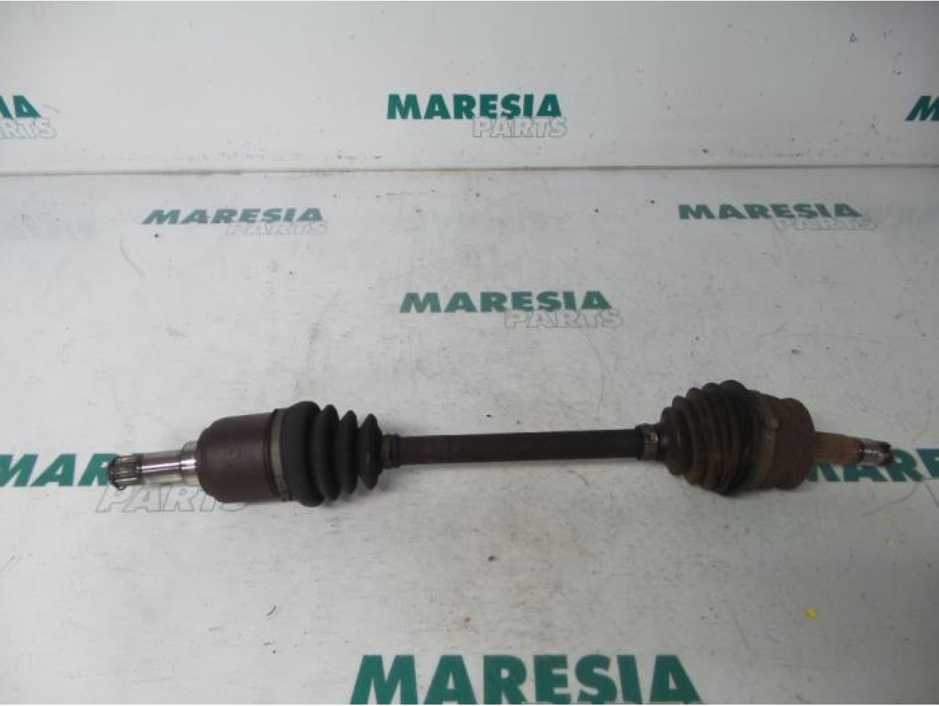 Fiat - Panda - Aandrijfas links-voor