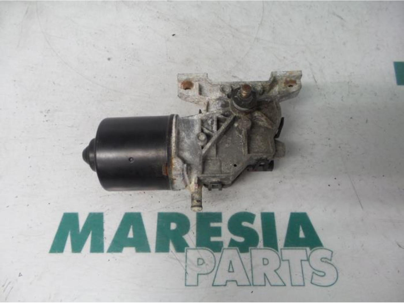 Fiat - Panda - Front wiper motor