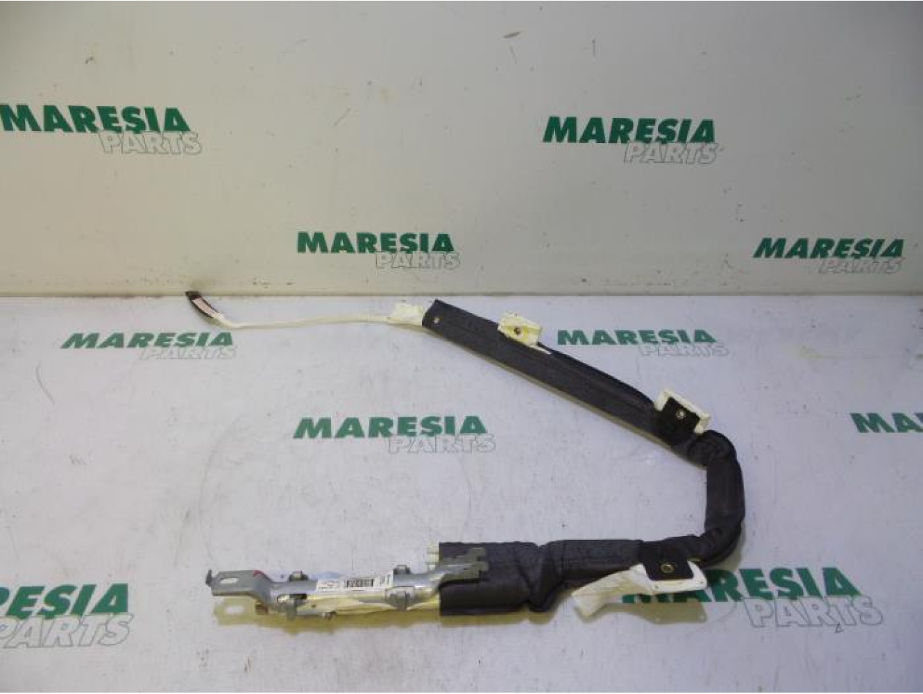 Fiat - 500 - Roof curtain airbag, left