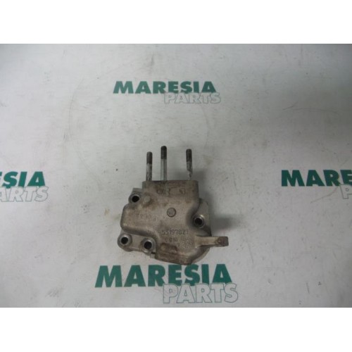 Fiat - Panda - Engine mount