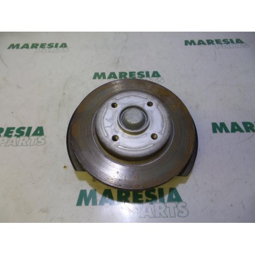 Citroen - Berlingo - Achsschenkel links hinten