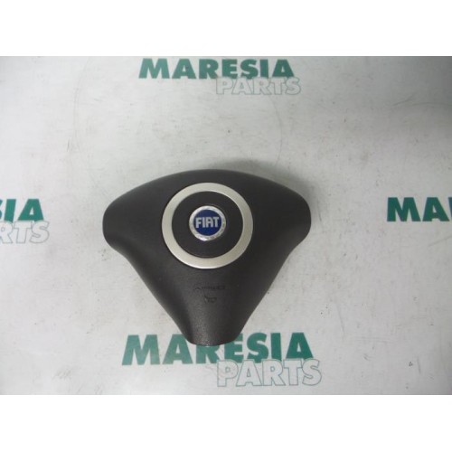 Fiat - Punto - Left airbag (steering wheel)