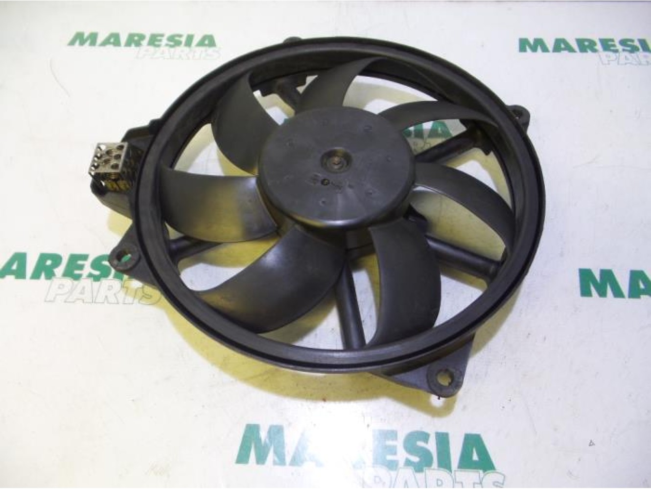 Renault - Megane - Fan motor