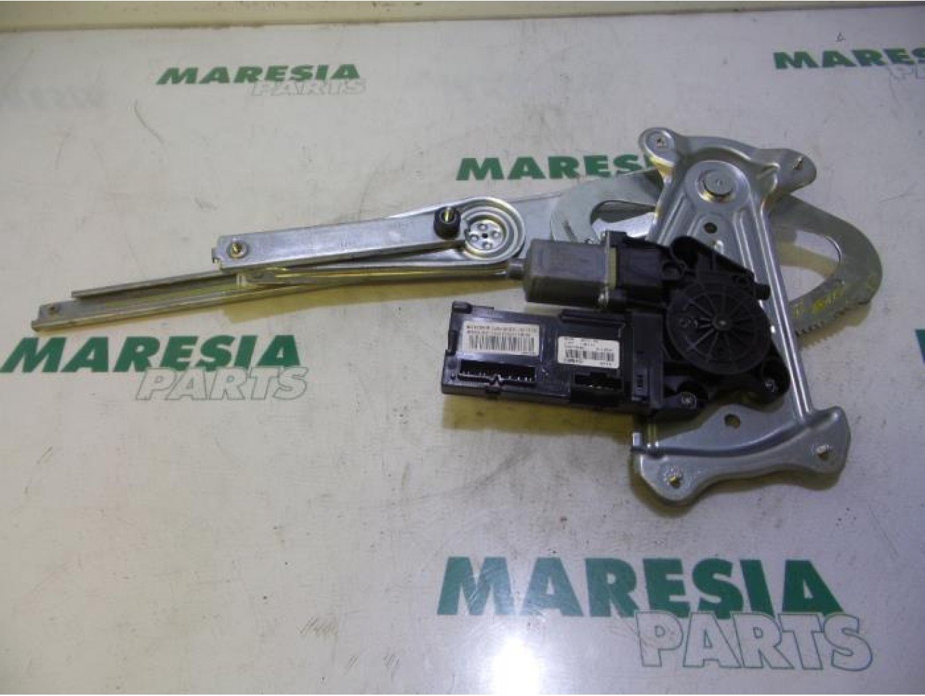 Renault - Megane - Window mechanism 4-door, front left