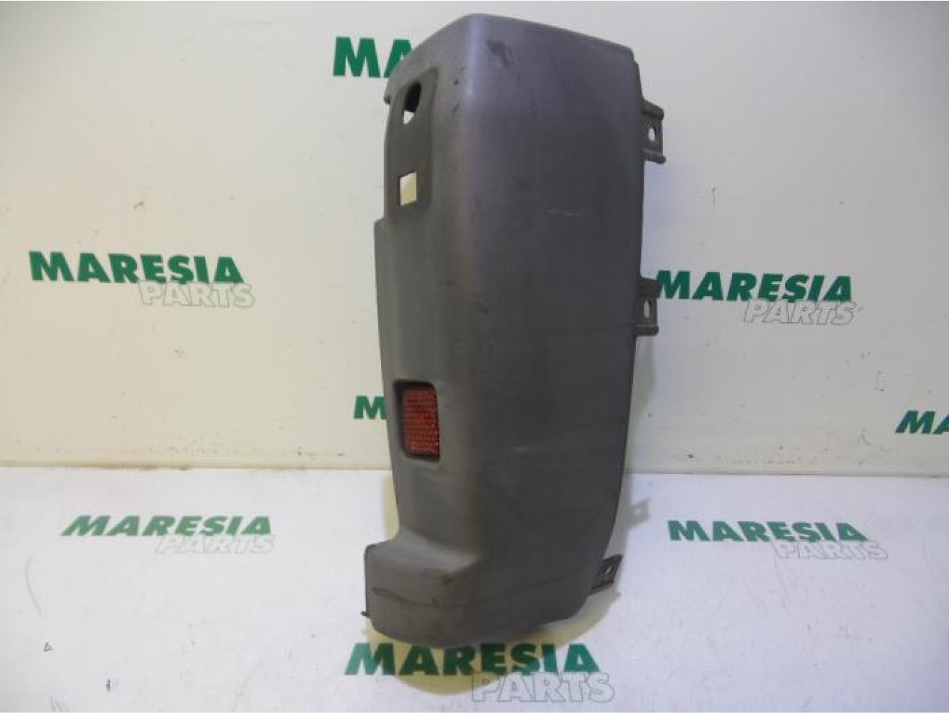Fiat - Ducato - Rear bumper component, right