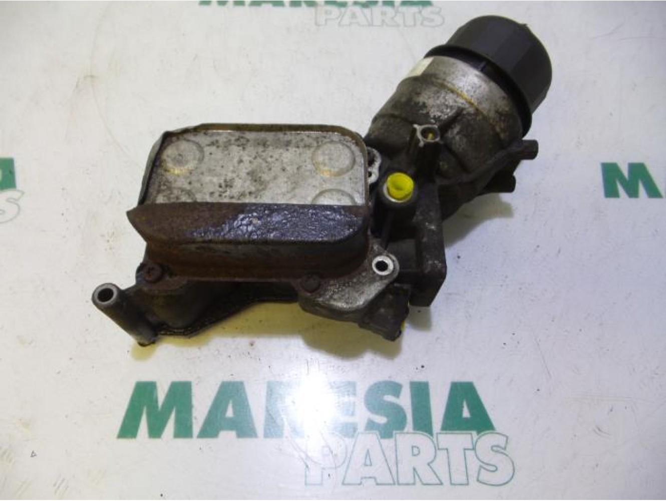 Fiat - Punto - Oil filter holder