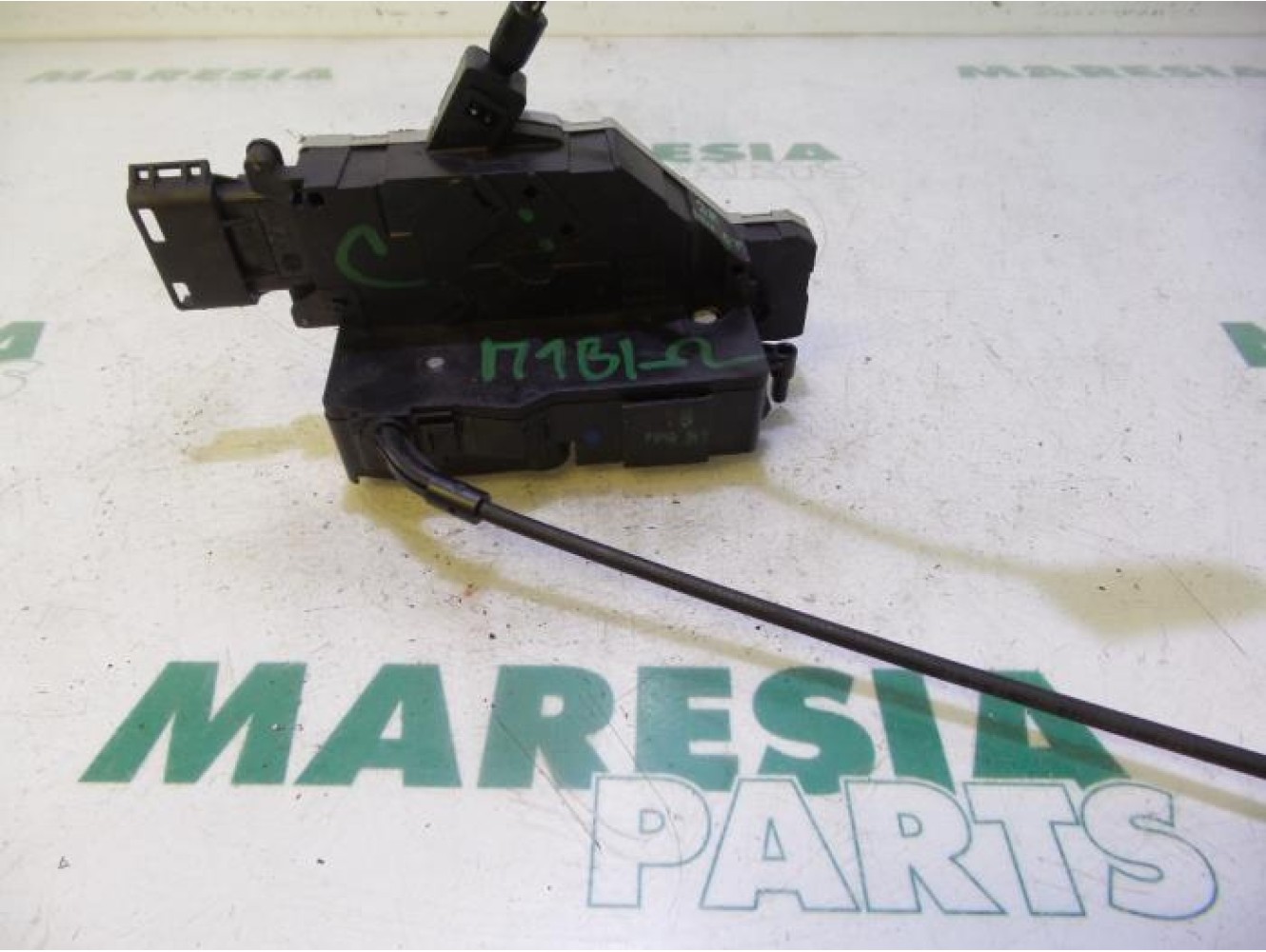 Citroen - C4 Picasso - Rear door lock mechanism 4-door, left