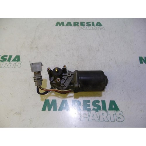 Renault - Kangoo - Front wiper motor