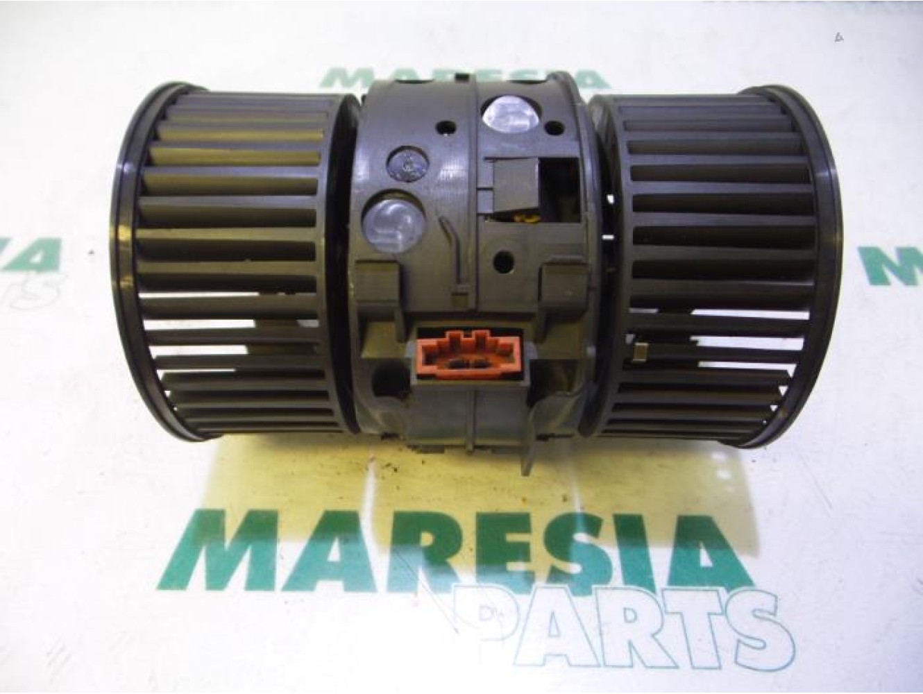 Renault - Megane - Heating and ventilation fan motor