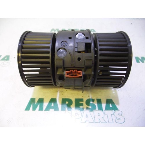 Renault - Megane - Heating and ventilation fan motor