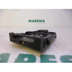 Renault - Megane - Card reader (lock)