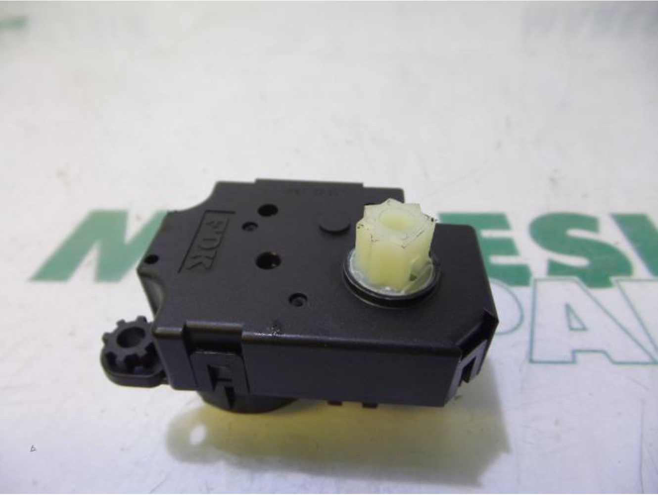 Renault - Megane - Heater valve motor