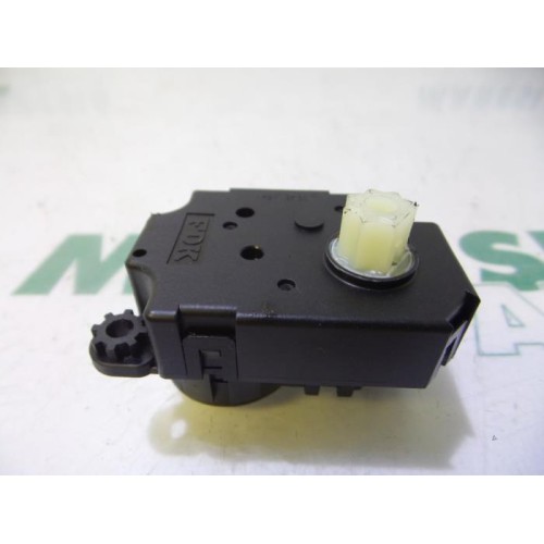 Renault - Megane - Heater valve motor