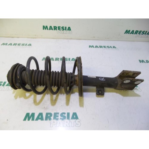 Peugeot - 307 - Front shock absorber rod, right