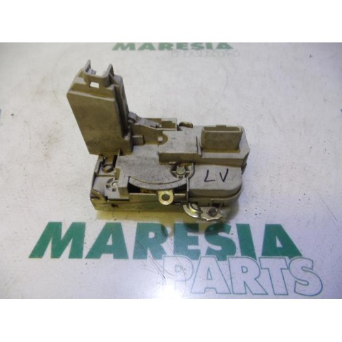 Peugeot - 307 - Door lock mechanism 4-door, front left