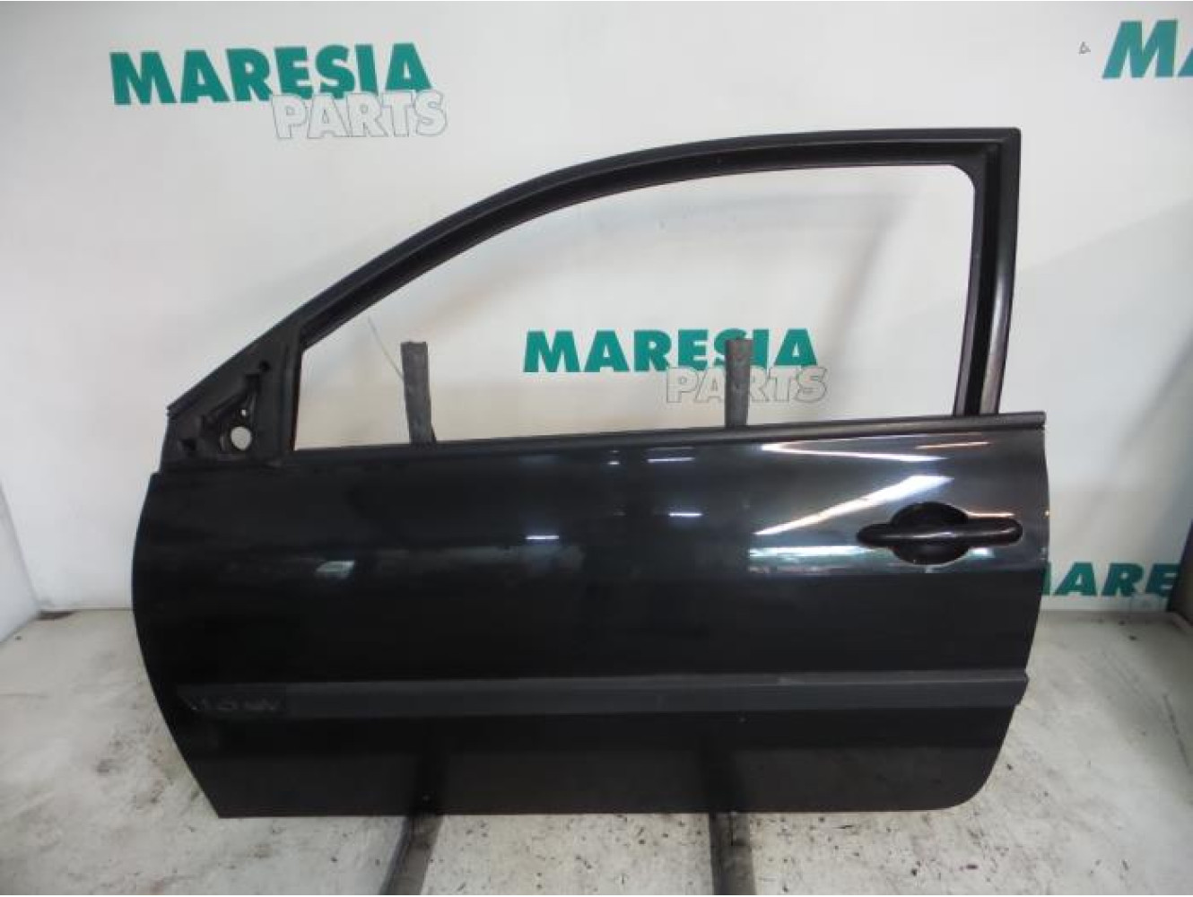 Renault - Megane - Door 2-door, left