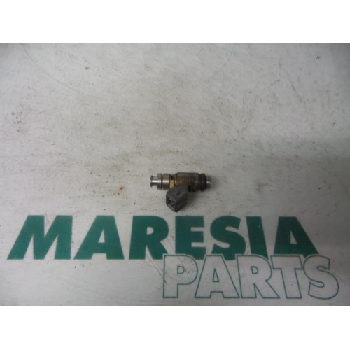 Renault - Megane Scenic - Injector (petrol injection)