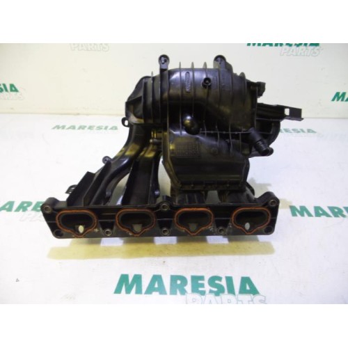 Citroen - C4 Picasso - Intake manifold