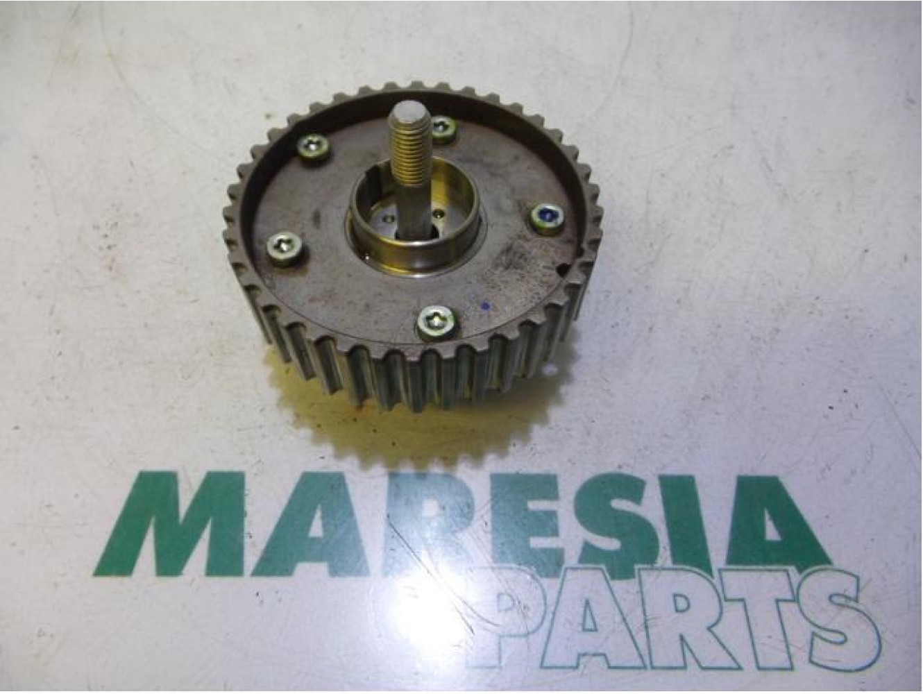 Citroen - C4 Picasso - Camshaft sprocket